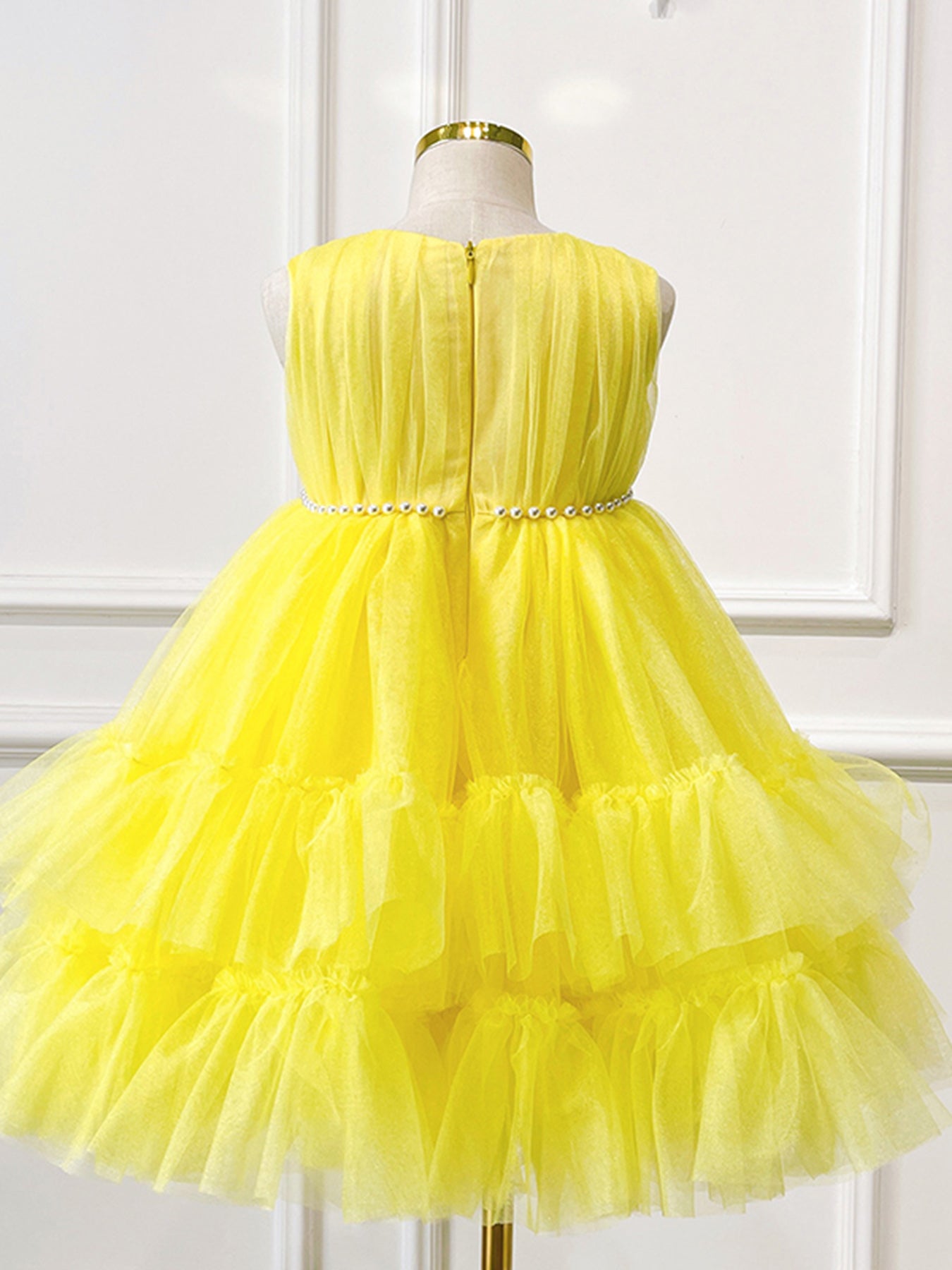 Yellow princess dress