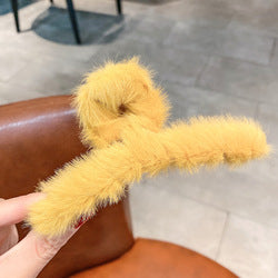 Fashion Plush Hair Claw Clips Korean Pure Color Fur Hair Claw Back Head Shark Clip Korea Hair Claw