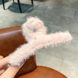 Fashion Plush Hair Claw Clips Korean Pure Color Fur Hair Claw Back Head Shark Clip Korea Hair Claw